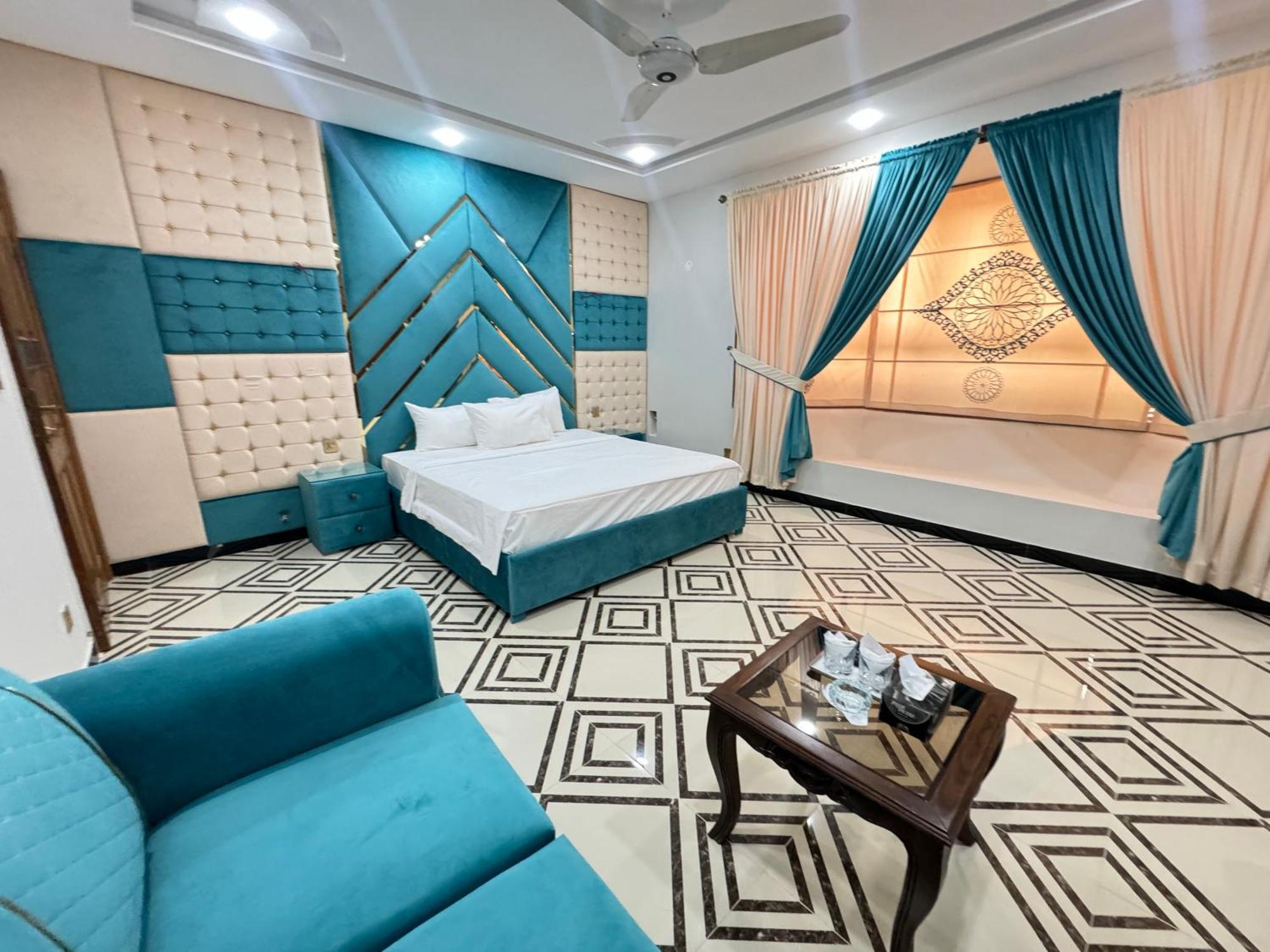 Royal Executive Inn Guest House อิสลามาบัด ภายนอก รูปภาพ