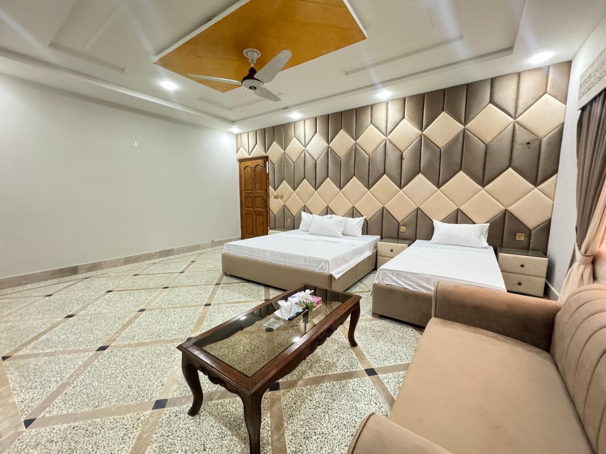 Royal Executive Inn Guest House อิสลามาบัด ภายนอก รูปภาพ