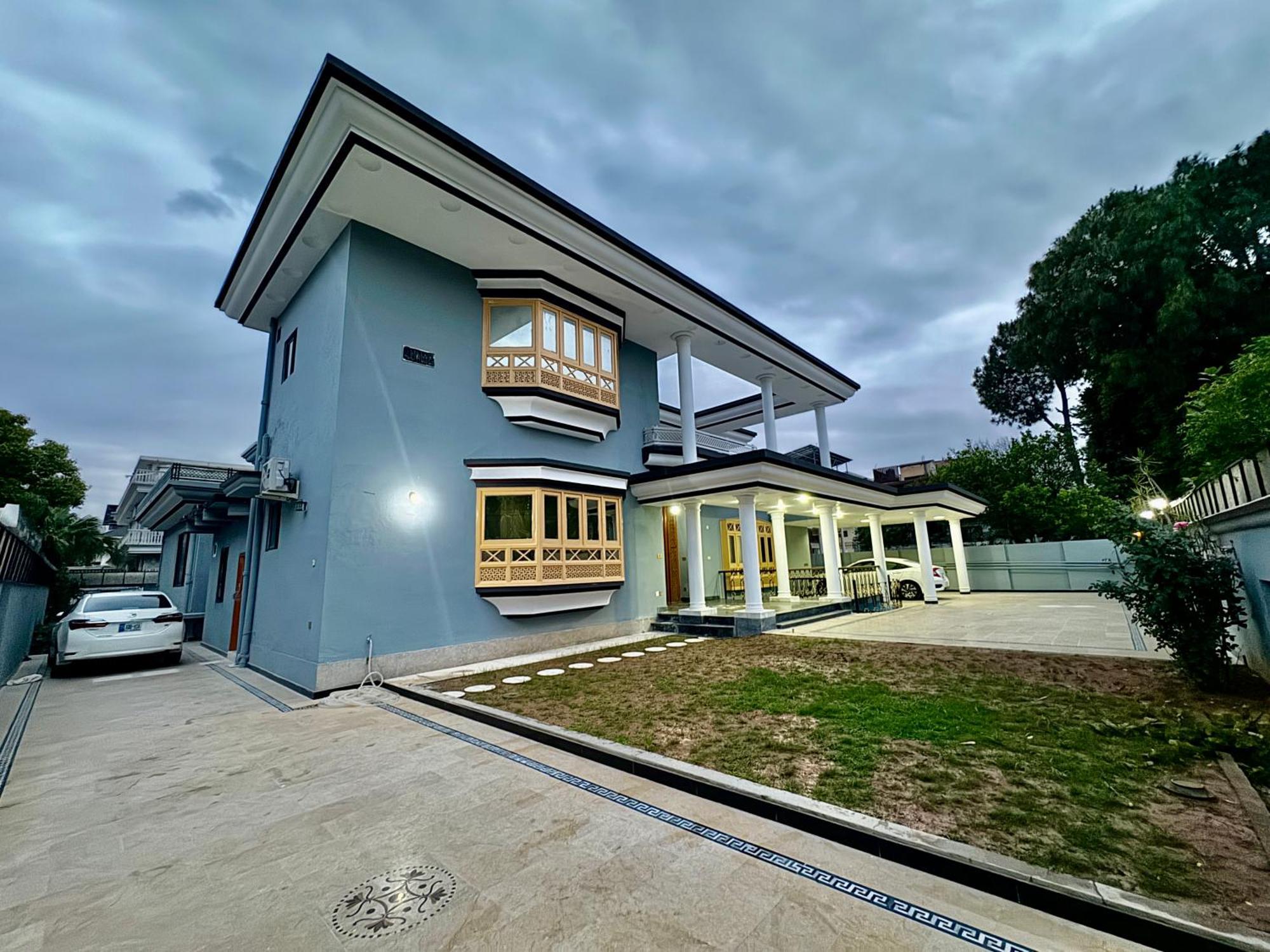 Royal Executive Inn Guest House อิสลามาบัด ภายนอก รูปภาพ