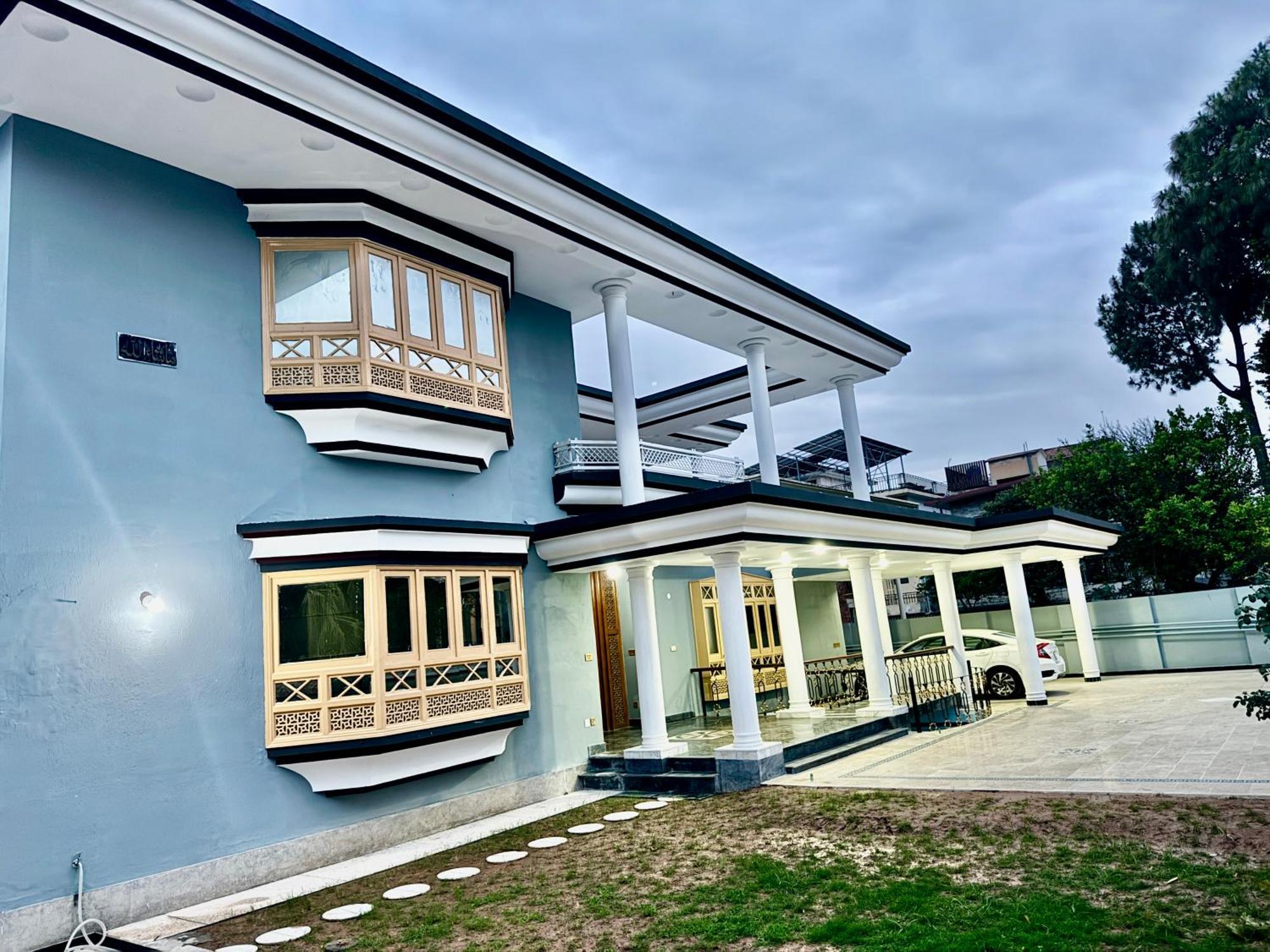 Royal Executive Inn Guest House อิสลามาบัด ภายนอก รูปภาพ